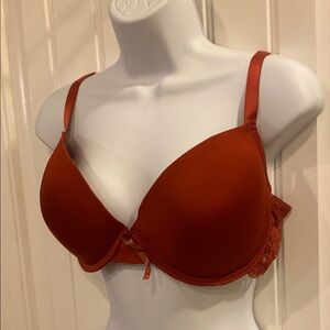 🔥5/$20🔥 Brown Seamless T-Shirt Bra with Adjustable Straps